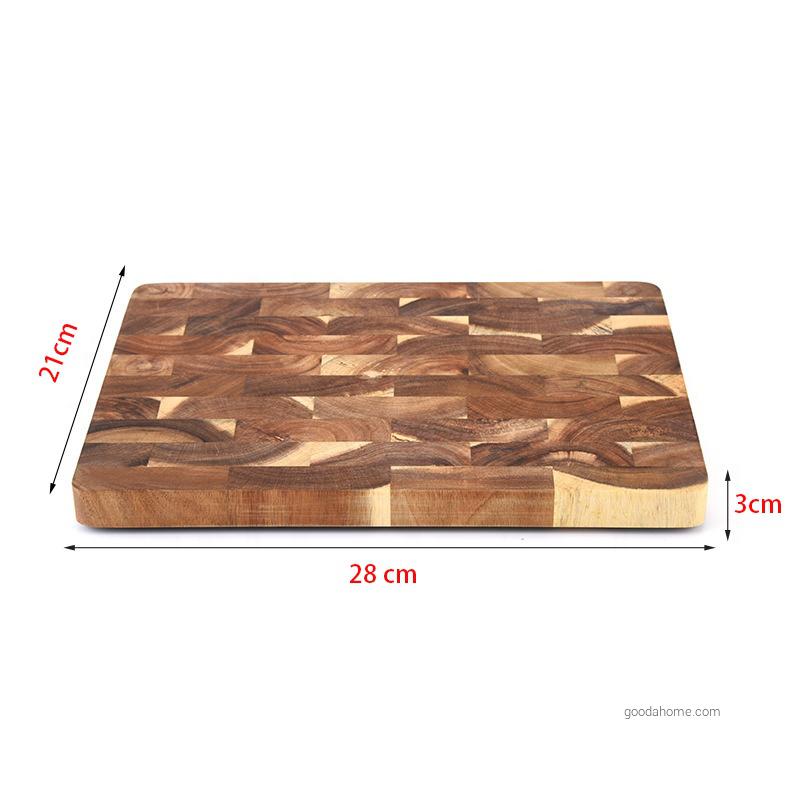 Küchenschneidebrett aus Akazienholz